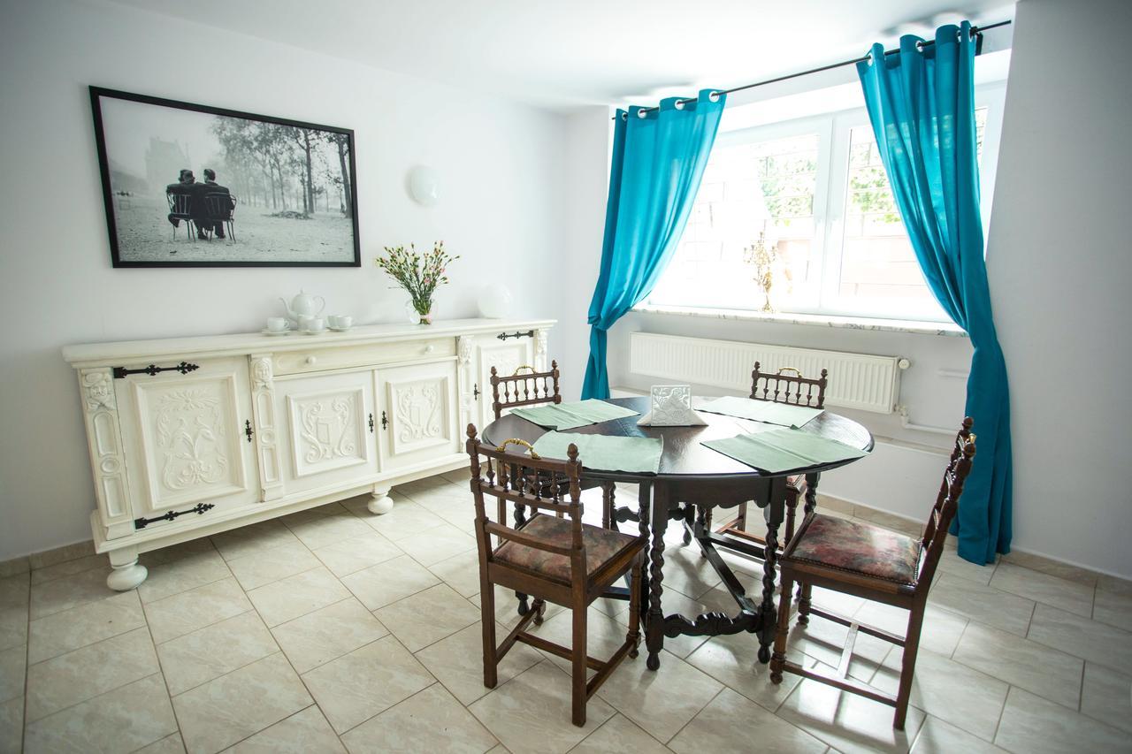 Moonriver Inn Varsovie Extérieur photo