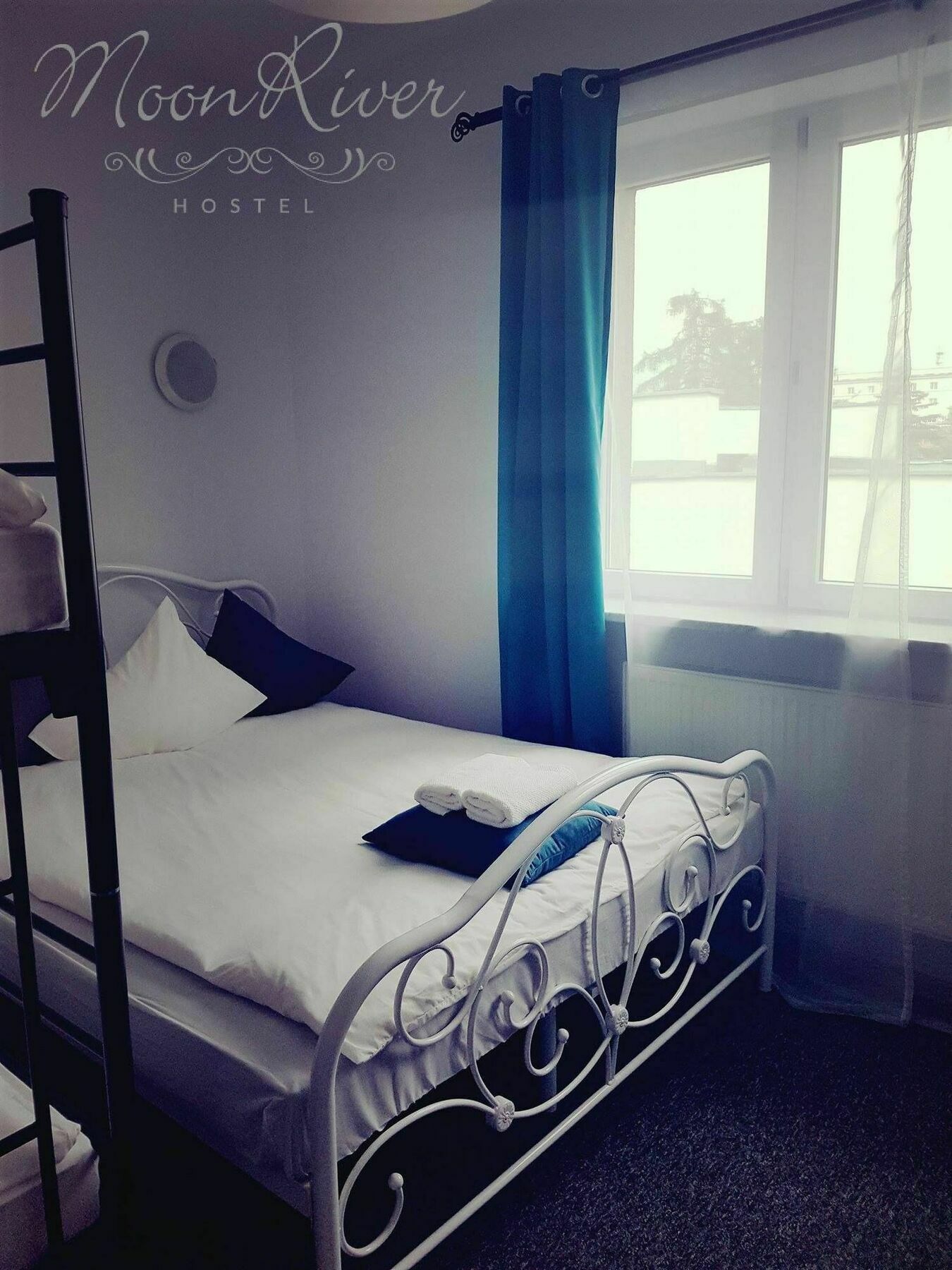 Moonriver Inn Varsovie Extérieur photo